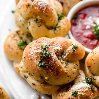 Garlic Knots